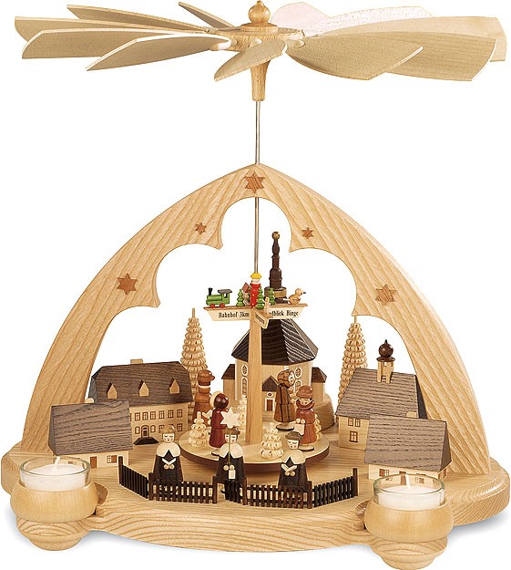 Kleinkunst Müller Pyramide Seiffener Dorf Spitzbogen
