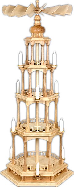 Holger Seidel 4stöckige Pyramide, neutral ohne Figuren