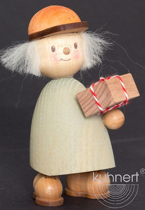 Drechslerei Kuhnert Finn mit Geschenk