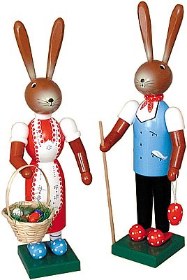 Seiffener Handwerksschau Osterhasenpaar stehend Seiffener Handwerksschau Osterhasenpaar stehend