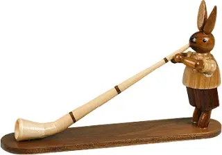 Ellmann Hase mit Alphorn / natur