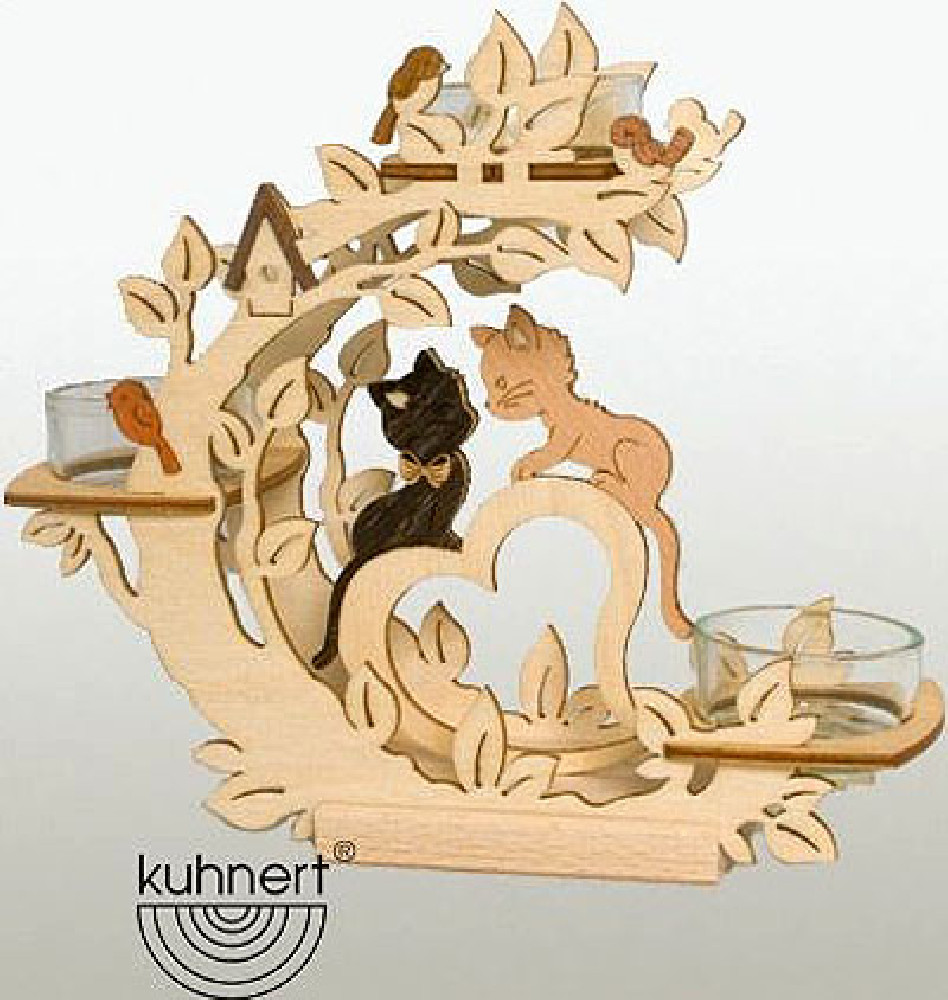 candle holder flower wreath with 2 cats